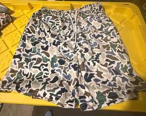 Local Boy Outfitters Men's Volley Hybrid Shorts in Camo